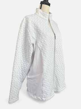 Tail White Label Women’s Quilted White Zip-Front Golf Jacket